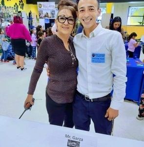 Meet your Posher, Dolores